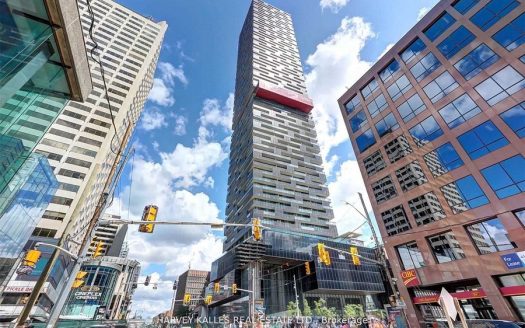 8 Eglinton Ave E 5202, Toronto