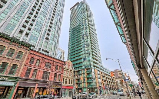 18 Yorkville Ave 2906, Toronto
